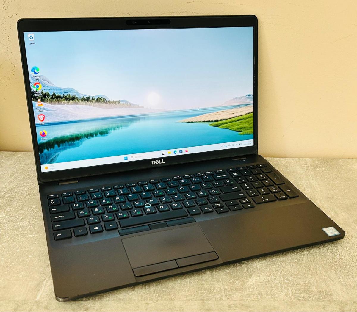 Dell Latitude 5500